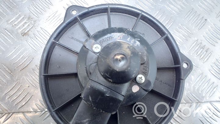 Toyota Yaris Soplador/ventilador calefacción 1940000821