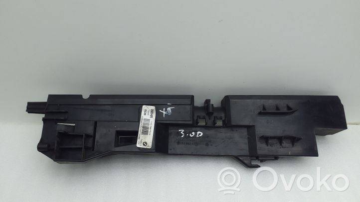 BMW X5 E70 Pannello laterale di supporto del radiatore 7799761