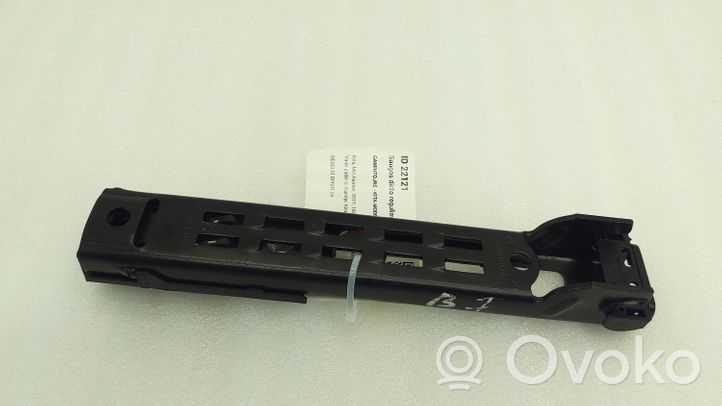 Volkswagen PASSAT B7 Rail de réglage hauteur de ceinture de sécurité 1T0857819B