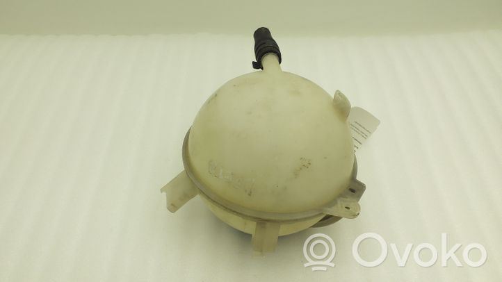 Volkswagen Jetta VI Coolant expansion tank/reservoir 1K0121407A