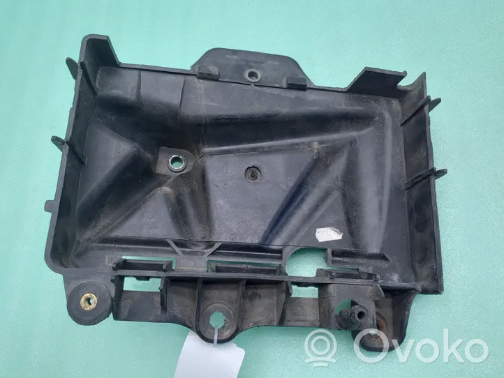 Seat Ibiza IV (6J,6P) Support boîte de batterie 6Q0915331