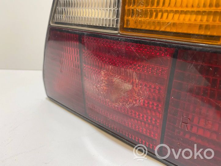 Volkswagen Golf II Lampa tylna 191945112B