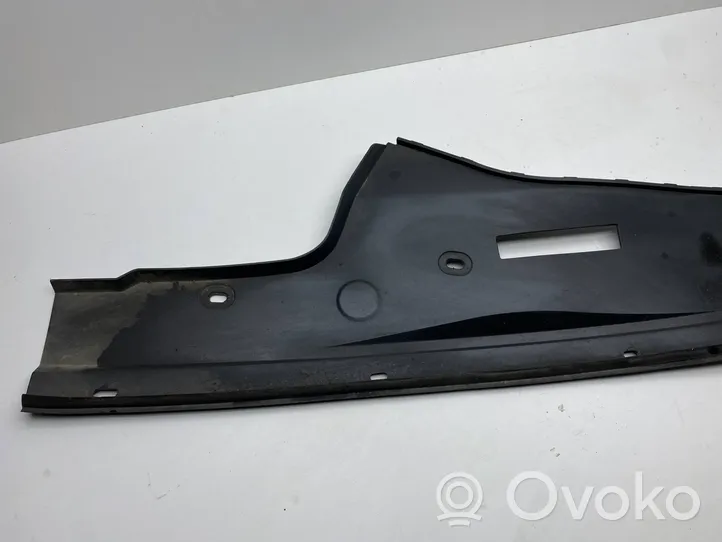 BMW 7 F01 F02 F03 F04 Rivestimento della modanatura della chiusura del vano motore/cofano 7019802