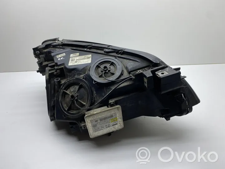 BMW 7 F01 F02 F03 F04 Lampa przednia 7182153