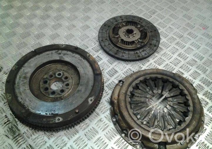 Toyota Hilux (AN10, AN20, AN30) Kit d'embrayage DTX124