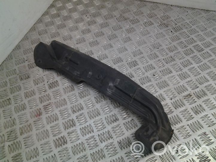 Audi RS4 Altra parte esteriore 8E0821112A