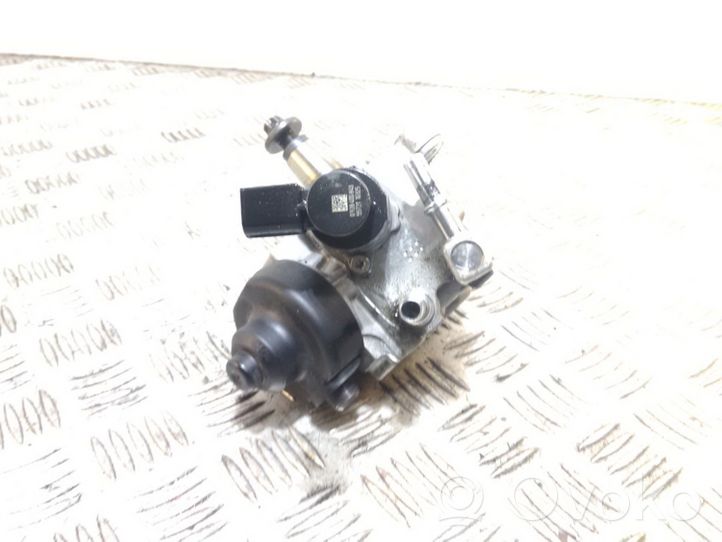 BMW 4 F32 F33 Fuel injection high pressure pump 8511626