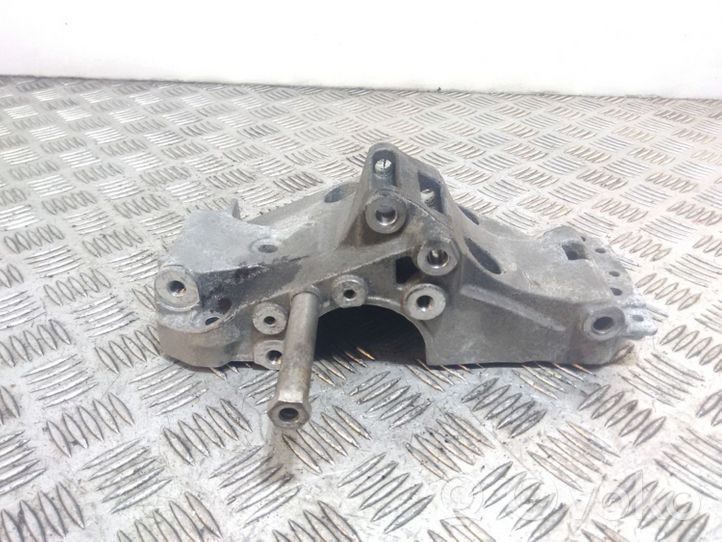 BMW 4 F32 F33 Support de générateur / alternateur 7619250