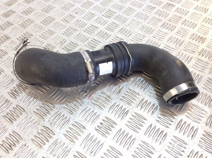 Mini One - Cooper R56 Intercooler hose/pipe 7611120