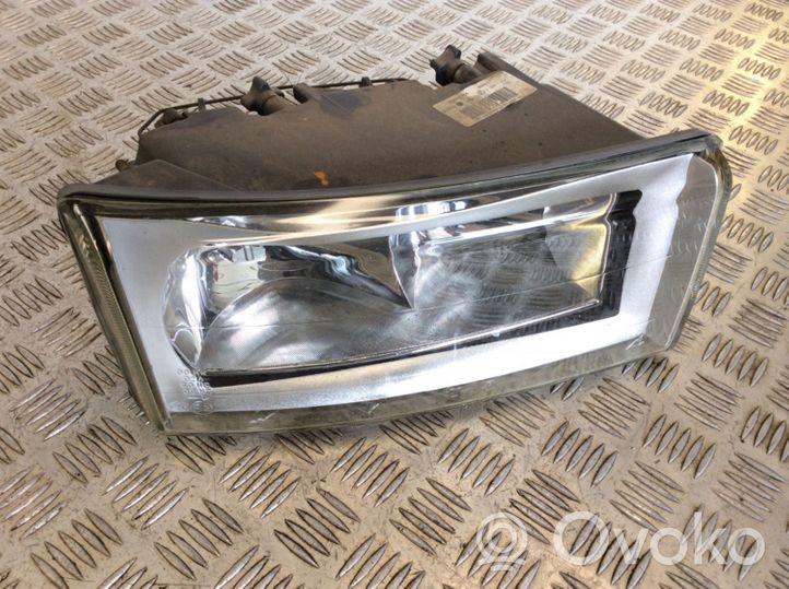 Iveco Daily 45 - 49.10 Lampa przednia 500307756