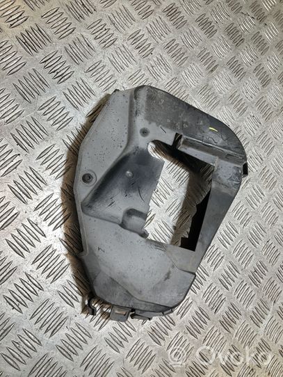 Nissan Juke I F15 Osłona paska / łańcucha rozrządu 135630100R