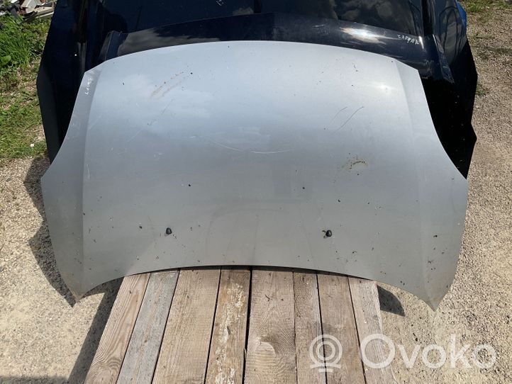 Suzuki Swift Couvercle, capot moteur 