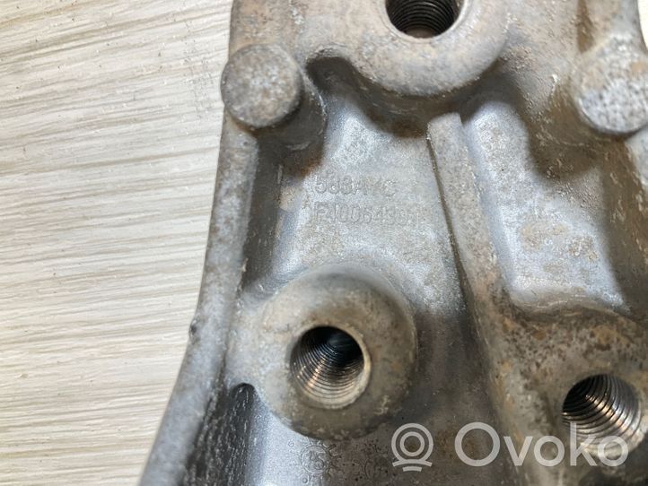 Opel Mokka X Engine mounting bracket 