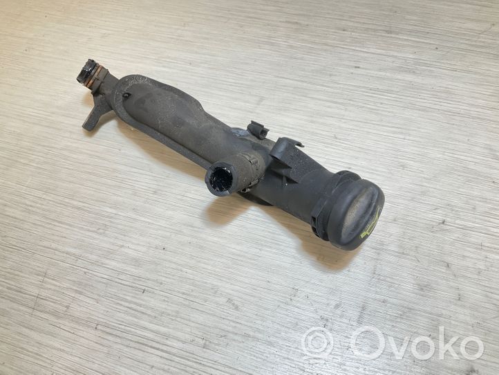 Volvo S40 Tubo di riempimento dell’olio 9654733980