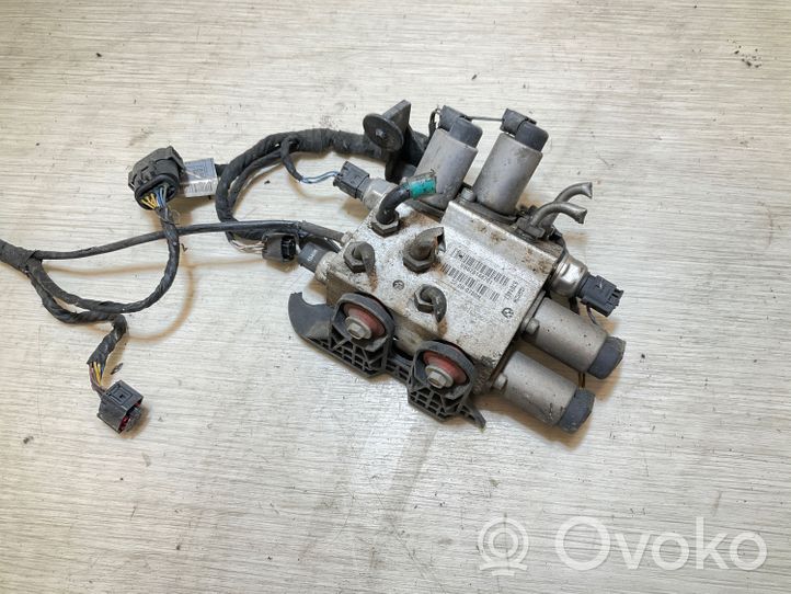 BMW 7 E65 E66 Actif barre stabilisatrice valve contrôle bloc 6781487