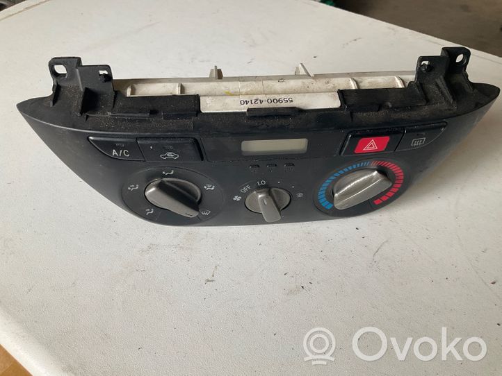 Toyota RAV 4 (XA20) Panel klimatyzacji 5590042140