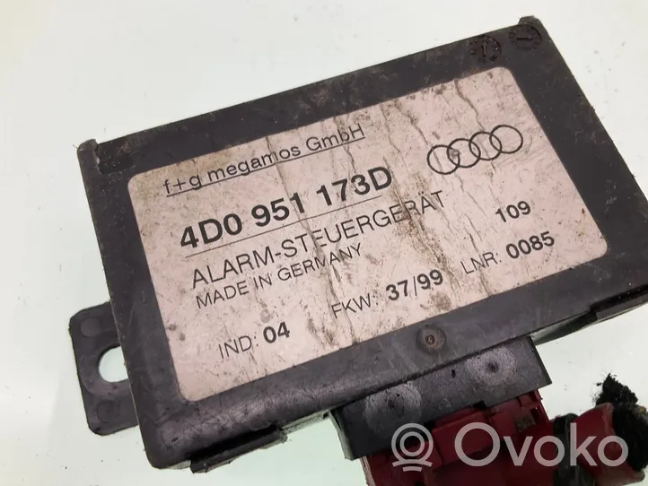 Audi A8 S8 D2 4D Boîtier module alarme 4D0951173D