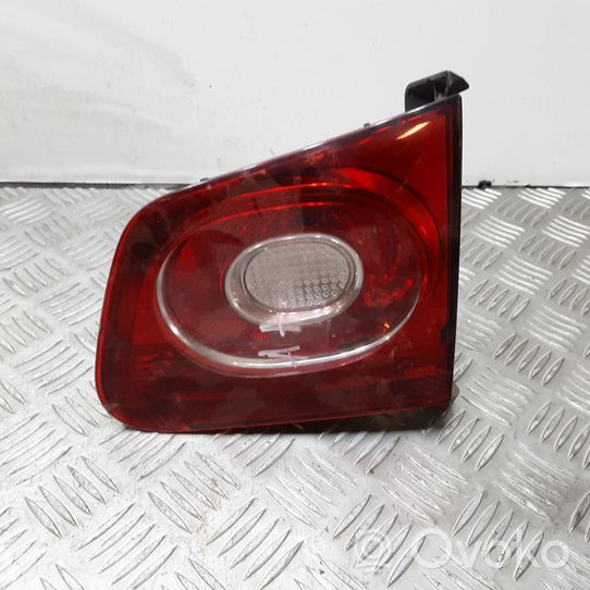 Volkswagen Tiguan Tailgate rear/tail lights 5N0945094B