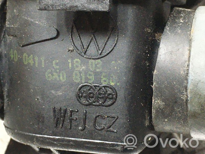 Volkswagen Lupo Cita veida dzinēja nodalījuma detaļa 6X0819801