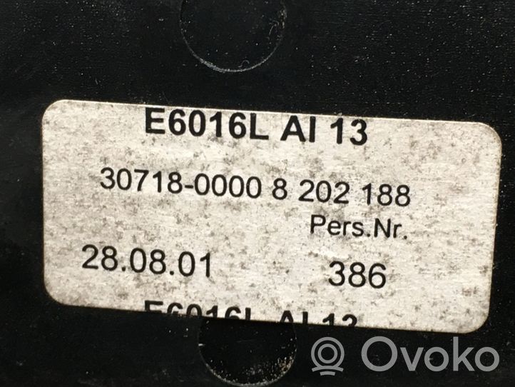 BMW 3 E46 Consolle centrale del vano portaoggetti 3071800008202188