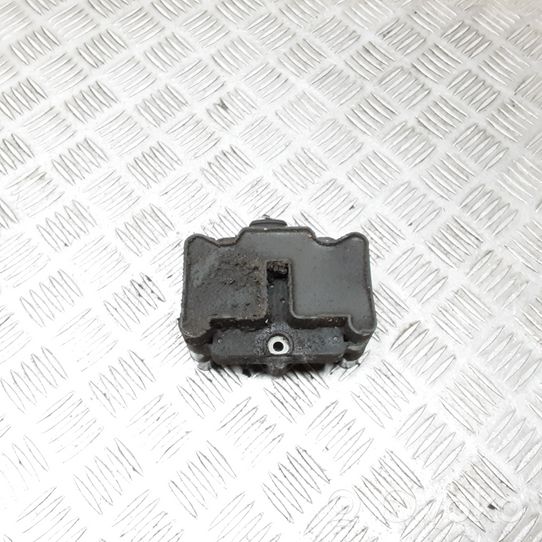 Audi A3 S3 8L Aizdedzes spoļu bloks "Komutators" 032905106B