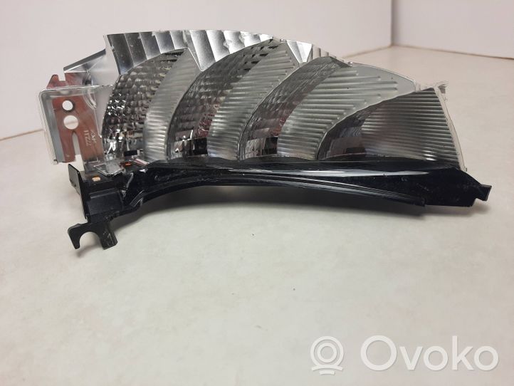 BMW 7 G11 G12 Element lampy przedniej 7721130530