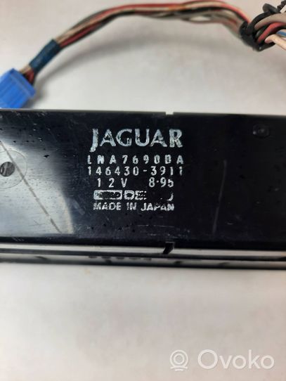 Jaguar XJ X300 Climate control unit 1464303911