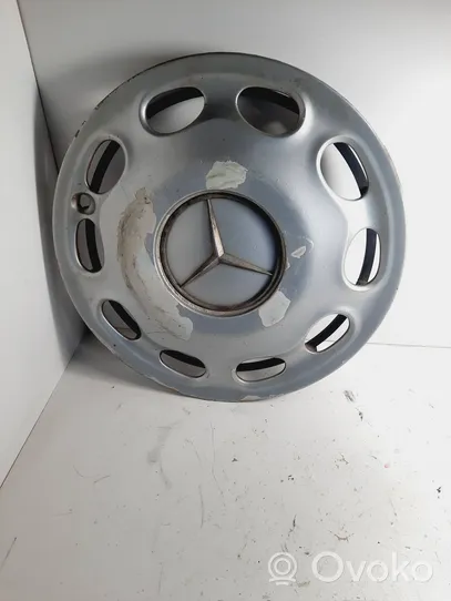 Mercedes-Benz A W168 Mozzo/copricerchi/borchia della ruota R15 A1684010124