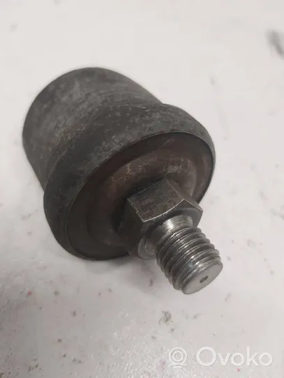 Mercedes-Benz E W124 Sensor de presión del aceite 