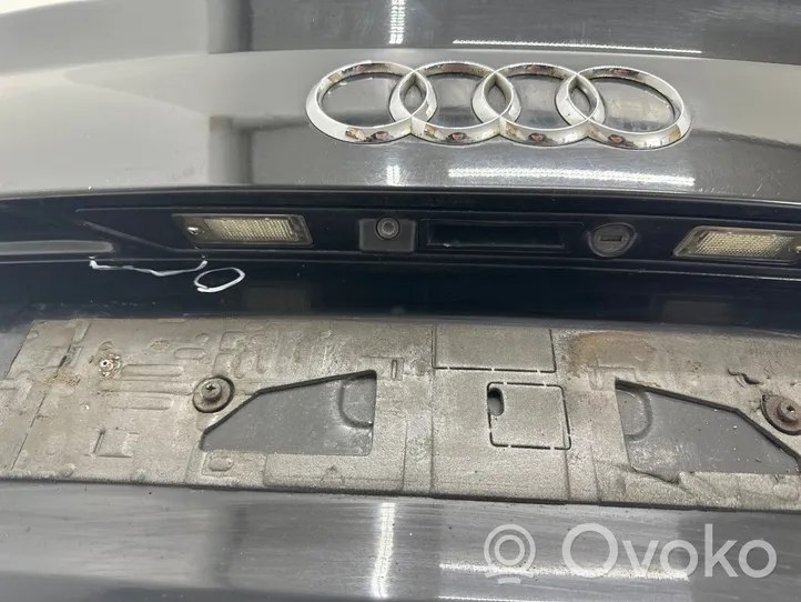 Audi A8 S8 D4 4H Tylna klapa bagażnika 