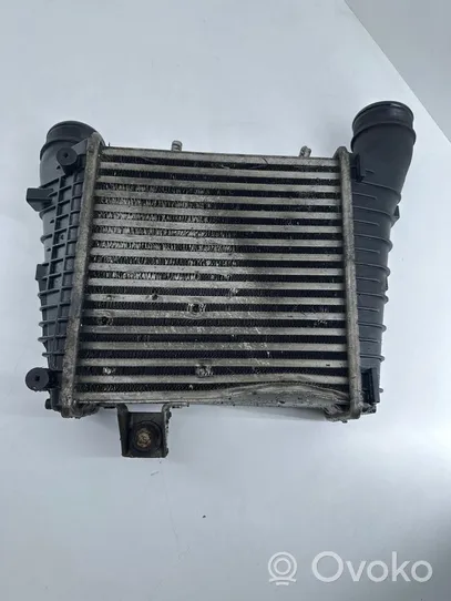 Audi A8 S8 D4 4H Chłodnica powietrza doładowującego / Intercooler 4H0145805J