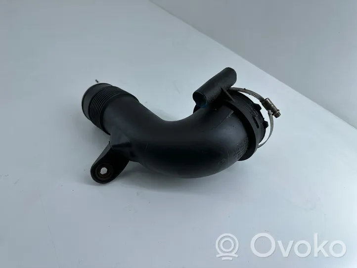 Audi A8 S8 D4 4H Air intake hose/pipe 4H0129609K