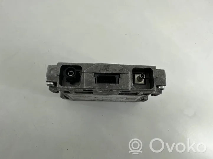 Audi A7 S7 4G Antenos stiprintuvas 4H0035456