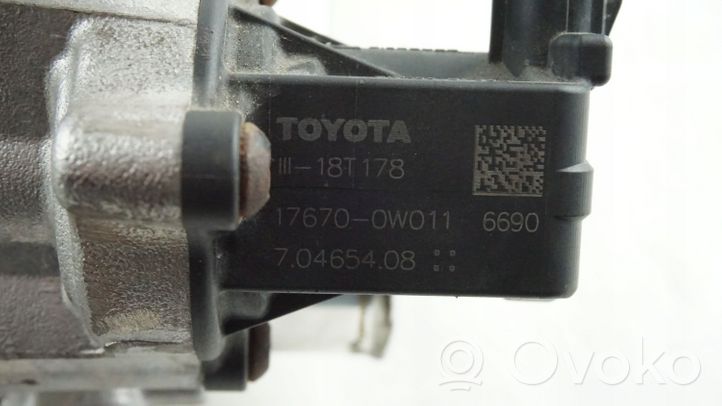 Toyota C-HR Turbine 1720147011