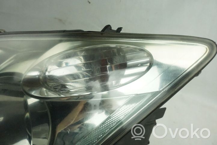 Lexus RX 330 - 350 - 400H Lampa przednia 