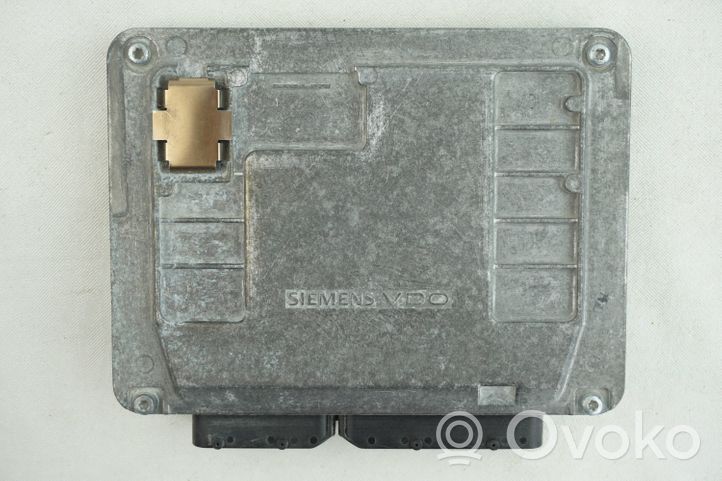 Volkswagen Golf VI Sterownik / Moduł ECU 06A906033JA