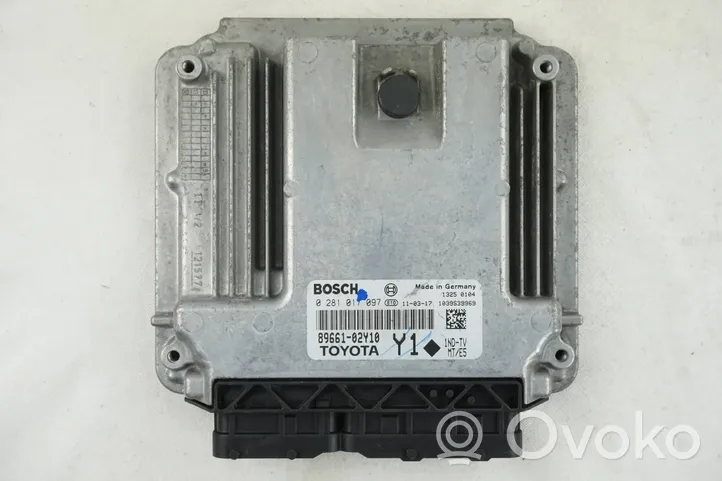 Toyota Yaris Calculateur moteur ECU 8966102Y10