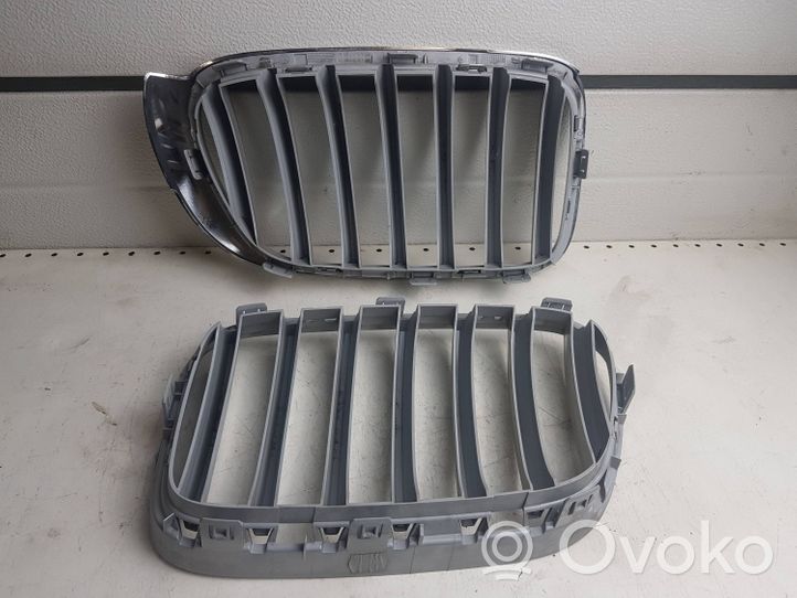 BMW 5 G30 G31 Atrapa chłodnicy / Grill 10627110