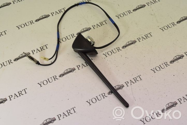 Lexus RX 330 - 350 - 400H Radion antenni 