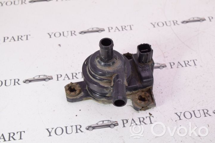 Lexus RX 330 - 350 - 400H Vesipumppu G904048080