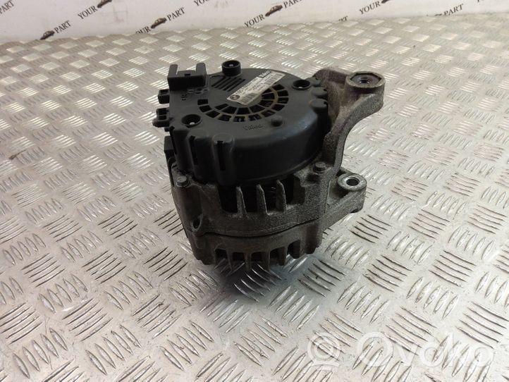 BMW 1 E81 E87 Alternator 7802261