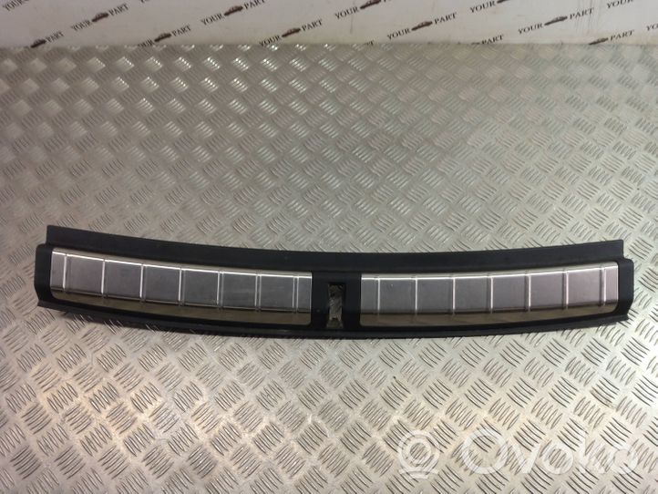 BMW X1 F48 F49 Rivestimento di protezione sottoporta del bagagliaio/baule 7413689