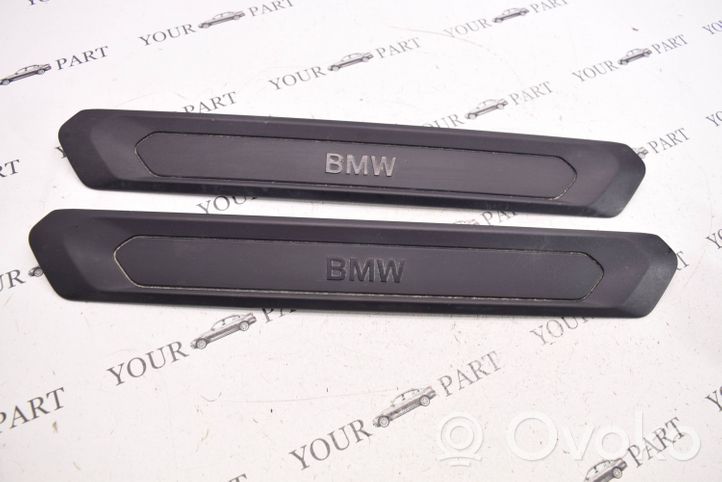 BMW X3 G01 Priekinio slenksčio apdaila (išorinė) 7393397