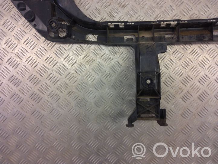 BMW X1 F48 F49 Staffa angolare del supporto di montaggio del paraurti 7381120