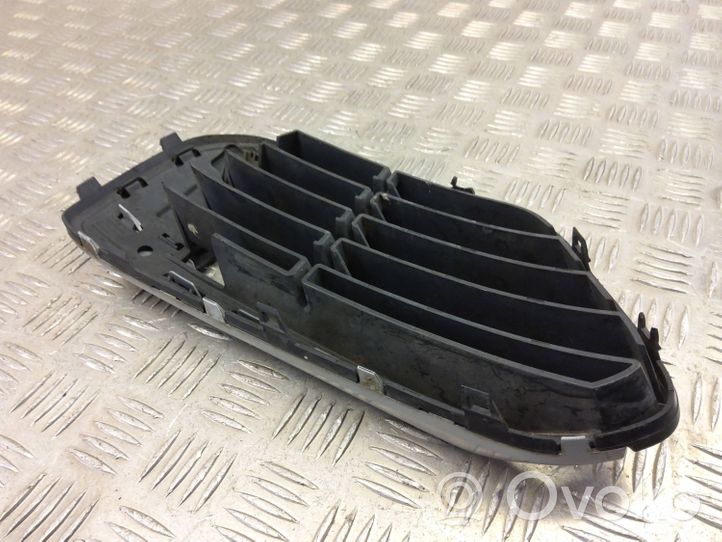 BMW X1 F48 F49 Grille antibrouillard avant 7354778