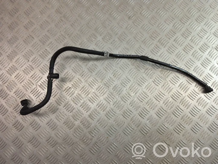 BMW X1 F48 F49 Tuyau sous vide 8671024