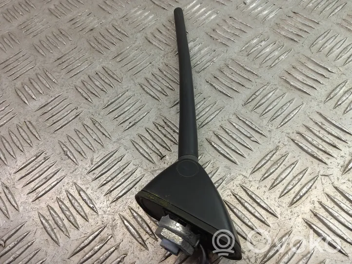 Lexus RX 330 - 350 - 400H Radion antenni 