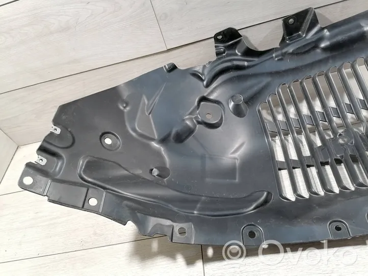 Maserati GranTurismo Rivestimento paraspruzzi passaruota anteriore 670295109