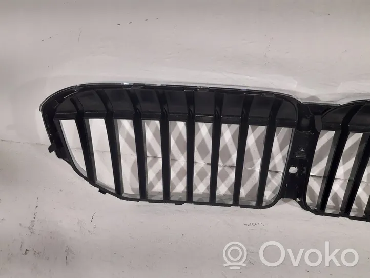 BMW 7 G11 G12 Grille de calandre avant 8494817