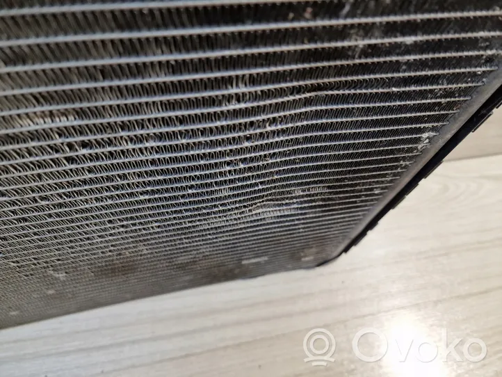 Porsche 911 992 Déflecteur d'air de radiateur de refroidissement 992121252